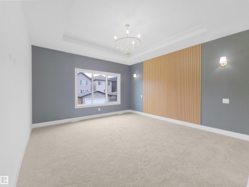 1113 Gyrfalcon Crescent, Edmonton, AB - Indoor Photo Showing Other Room