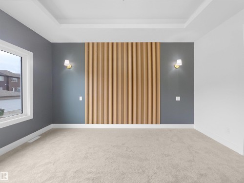 1113 Gyrfalcon Crescent, Edmonton, AB - Indoor Photo Showing Other Room