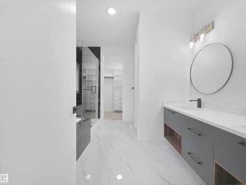 1113 Gyrfalcon Crescent, Edmonton, AB - Indoor Photo Showing Bathroom