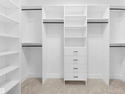 1113 Gyrfalcon Crescent, Edmonton, AB - Indoor With Storage