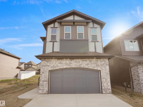 1113 Gyrfalcon Crescent, Edmonton, AB - Outdoor