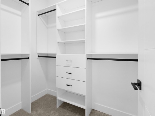 1107 Gyrfalcon Crescent, Edmonton, AB - Indoor With Storage