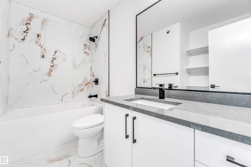 100 Eldridge Point(E), St. Albert, AB - Indoor Photo Showing Bathroom