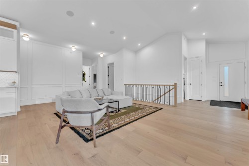 30 Avonlea Way, Spruce Grove, AB - Indoor Photo Showing Other Room