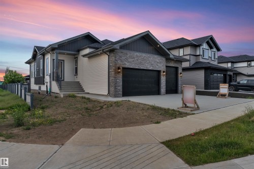 30 Avonlea Way, Spruce Grove, AB - Outdoor With Facade