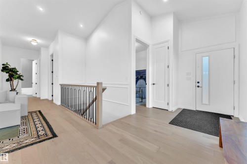 30 Avonlea Way, Spruce Grove, AB - Indoor Photo Showing Other Room