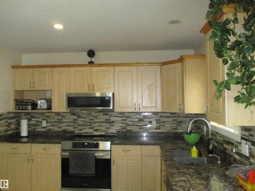 14043 134 Street, Edmonton, AB - Indoor Photo Showing Kitchen With Double Sink