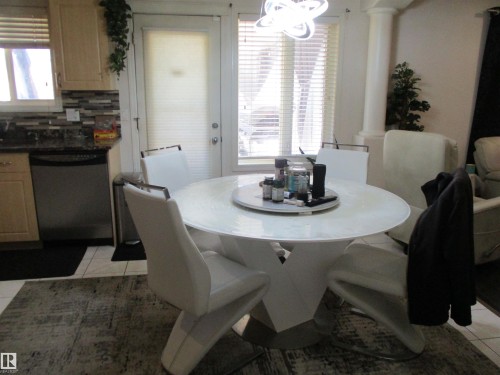 14043 134 Street, Edmonton, AB - Indoor Photo Showing Dining Room