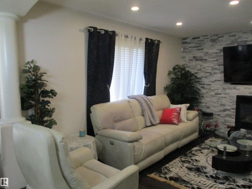14043 134 Street, Edmonton, AB - Indoor Photo Showing Living Room With Fireplace