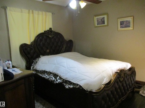 14043 134 Street, Edmonton, AB - Indoor Photo Showing Bedroom