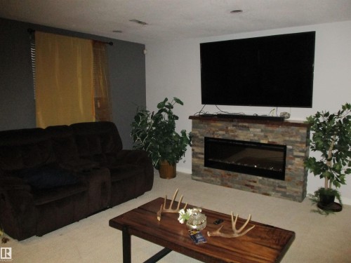 14043 134 Street, Edmonton, AB - Indoor Photo Showing Living Room With Fireplace