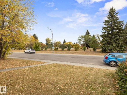 13207 133 Avenue, Edmonton, AB - Outdoor With View