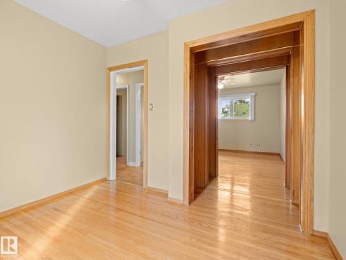 13207 133 Avenue, Edmonton, AB - Indoor Photo Showing Other Room