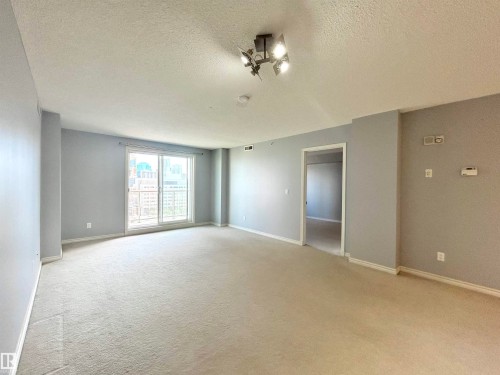 1402 10909 103 Avenue, Edmonton, AB - Indoor Photo Showing Other Room