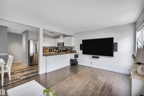 123 150 Edwards Drive, Edmonton, AB - Indoor