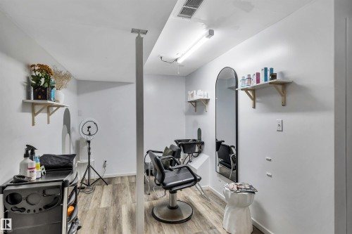 123 150 Edwards Drive, Edmonton, AB - Indoor