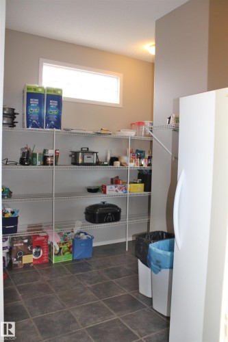 26 Longview Drive, Spruce Grove, AB - Indoor Photo Showing Other Room