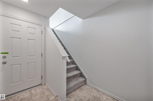 3 2215 24 Street, Edmonton, AB - Indoor Photo Showing Other Room