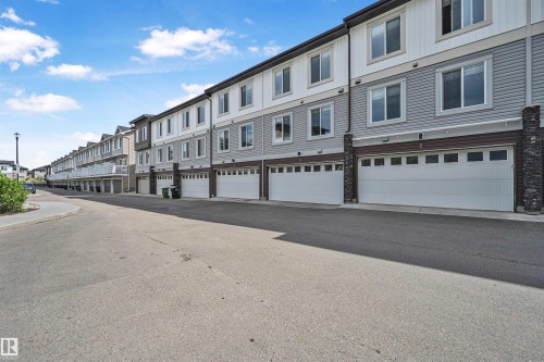 3 2215 24 Street, Edmonton, AB - Outdoor