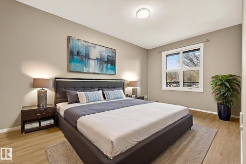 100 10531 117 Street, Edmonton, AB - Indoor Photo Showing Bedroom