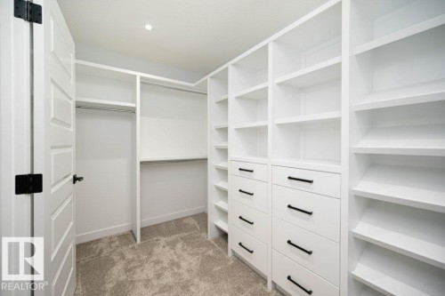 1127 Gyrfalcon Crescent, Edmonton, AB - Indoor With Storage