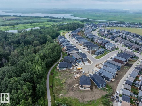 1127 Gyrfalcon Crescent, Edmonton, AB - Outdoor With View