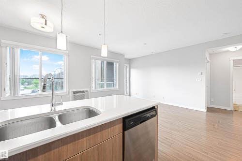 310 812 Welsh Drive, Edmonton, AB - Indoor Photo Showing Kitchen With Double Sink
