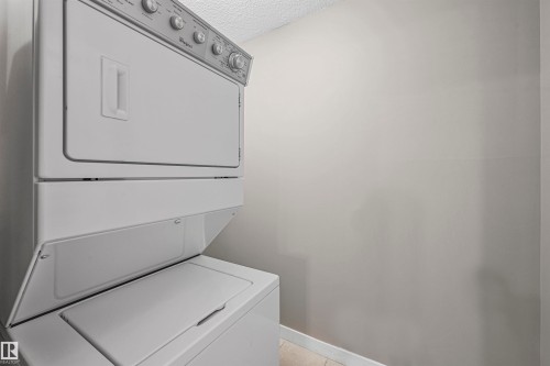 108 812 Welsh Drive, Edmonton, AB - Indoor Photo Showing Laundry Room