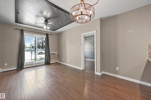 108 812 Welsh Drive, Edmonton, AB - Indoor Photo Showing Other Room