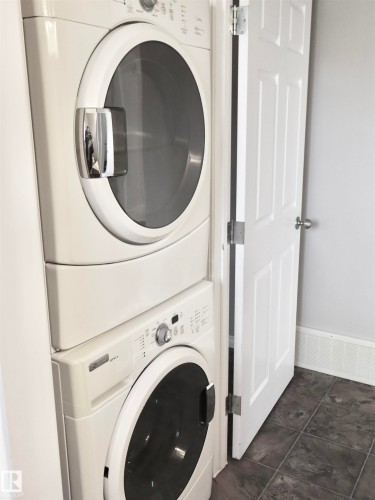 7 5831 46 Street, Barrhead, AB - Indoor Photo Showing Laundry Room