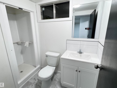 10208 101 Street, Westlock, AB - Indoor Photo Showing Bathroom