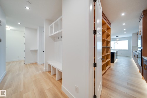 101 Starling Way, Fort Saskatchewan, AB - Indoor Photo Showing Other Room