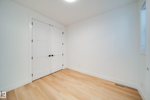 101 Starling Way, Fort Saskatchewan, AB - Indoor Photo Showing Other Room