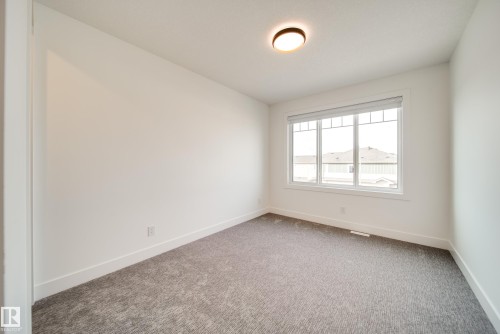 101 Starling Way, Fort Saskatchewan, AB - Indoor Photo Showing Other Room