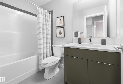 4836 Cawsey Terrace, Edmonton, AB - Indoor Photo Showing Bathroom