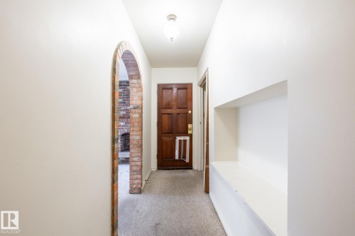 11819 87 Avenue, Edmonton, AB - Indoor Photo Showing Other Room