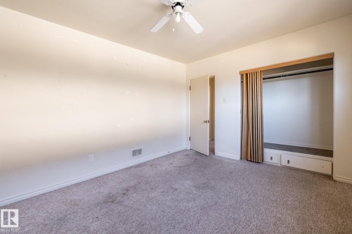 11819 87 Avenue, Edmonton, AB - Indoor Photo Showing Other Room