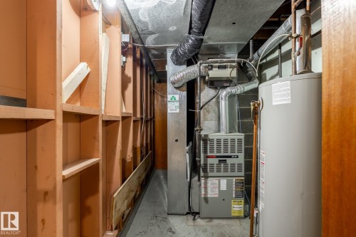 11819 87 Avenue, Edmonton, AB - Indoor Photo Showing Basement