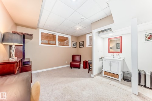 2 Mount Royal Drive, St. Albert, AB - Indoor