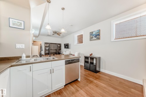 2 Mount Royal Drive, St. Albert, AB - Indoor Photo Showing Kitchen With Double Sink