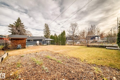 2 Mount Royal Drive, St. Albert, AB - Outdoor