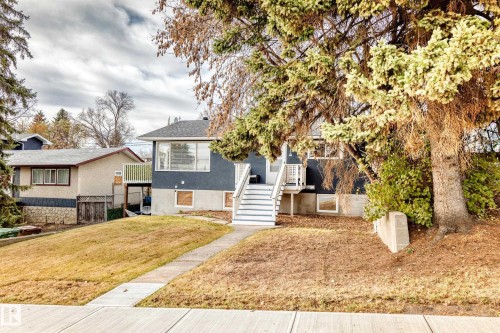 2 Mount Royal Drive, St. Albert, AB - Outdoor