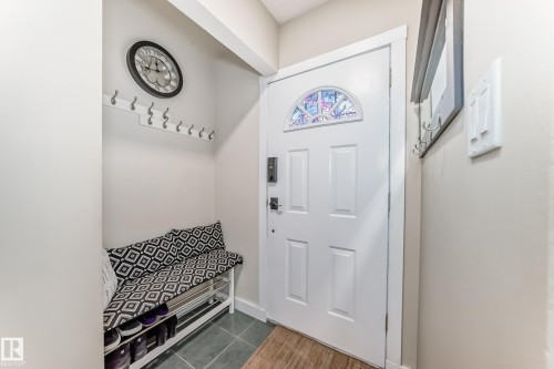 2 Mount Royal Drive, St. Albert, AB - Indoor Photo Showing Other Room
