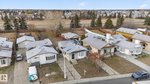 17204 96 Street, Edmonton, AB - Outdoor