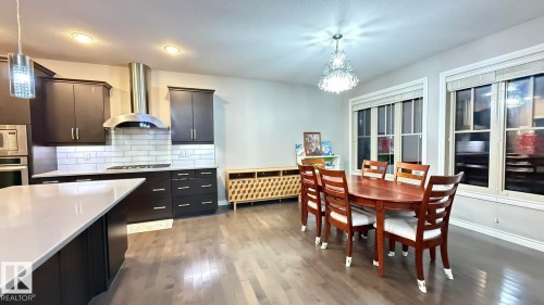 1076 Armitage Crescent, Edmonton, AB - Indoor