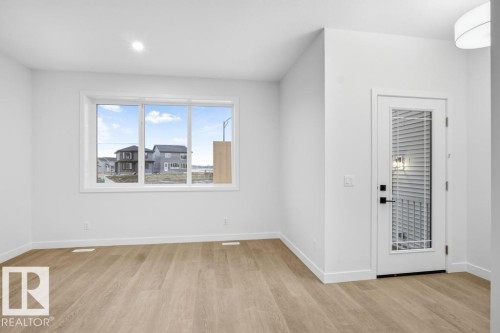 264 Paterson Link, Edmonton, AB - Indoor Photo Showing Other Room