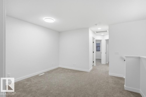 264 Paterson Link, Edmonton, AB - Indoor Photo Showing Other Room