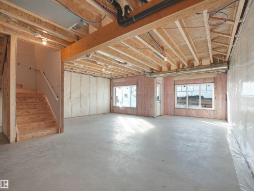 203 Crystal Creek Dr, Leduc, AB - Indoor