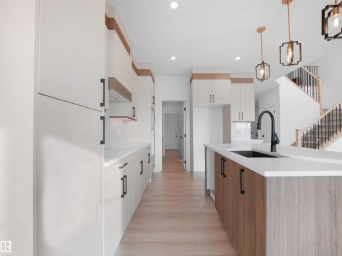 203 Crystal Creek Dr, Leduc, AB - Indoor Photo Showing Kitchen With Upgraded Kitchen