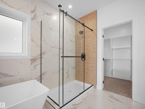 203 Crystal Creek Dr, Leduc, AB - Indoor Photo Showing Bathroom